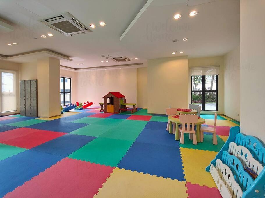 Bay Laurel, Country Garden Danga Bay Homestay By Welcome Home Johor Bahru Exteriör bild